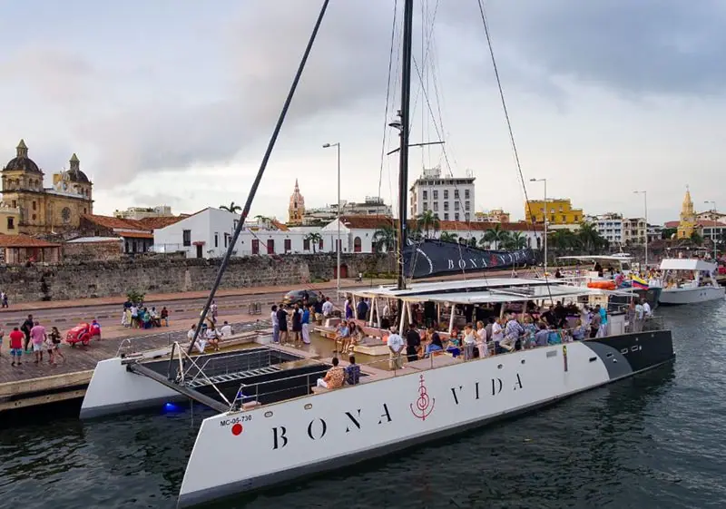 Catamarán Bona Vida Sunset, foto 2 de 6
